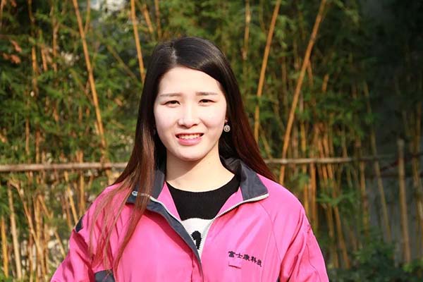 富士康一個(gè)男人都攆不上的女漢子